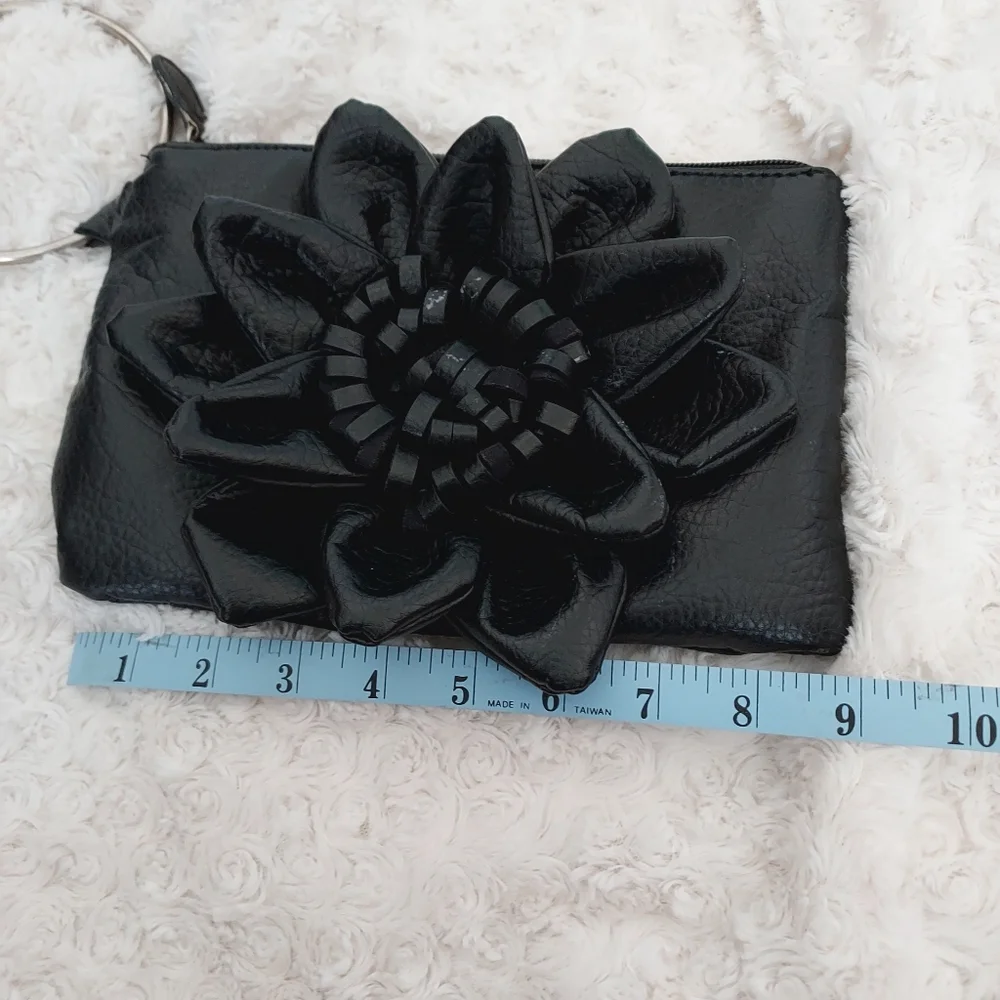 Giannini Black faux leather wrist bag Purse 3D floral detail Artsy Unique Quirky